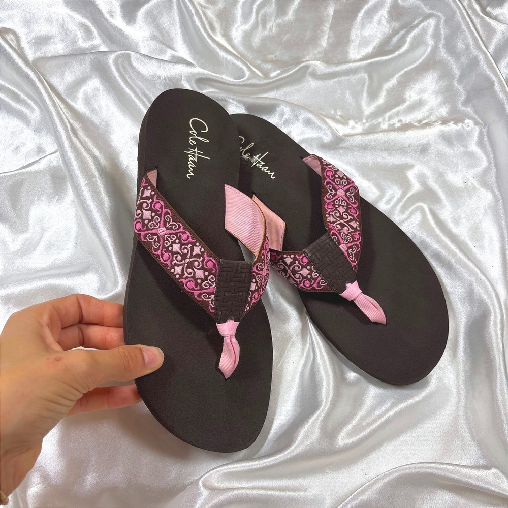 Vintage Cole Haan Flip Flops Brown Pink Good Embroidered Wedge Sandals 9B D28051